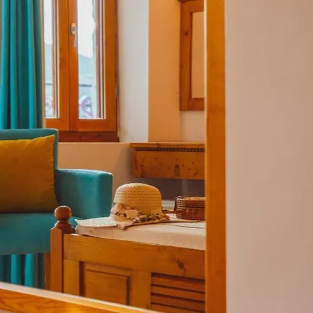 Turkuaz Проживание в семье