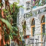 Turkuaz * Kalkan
